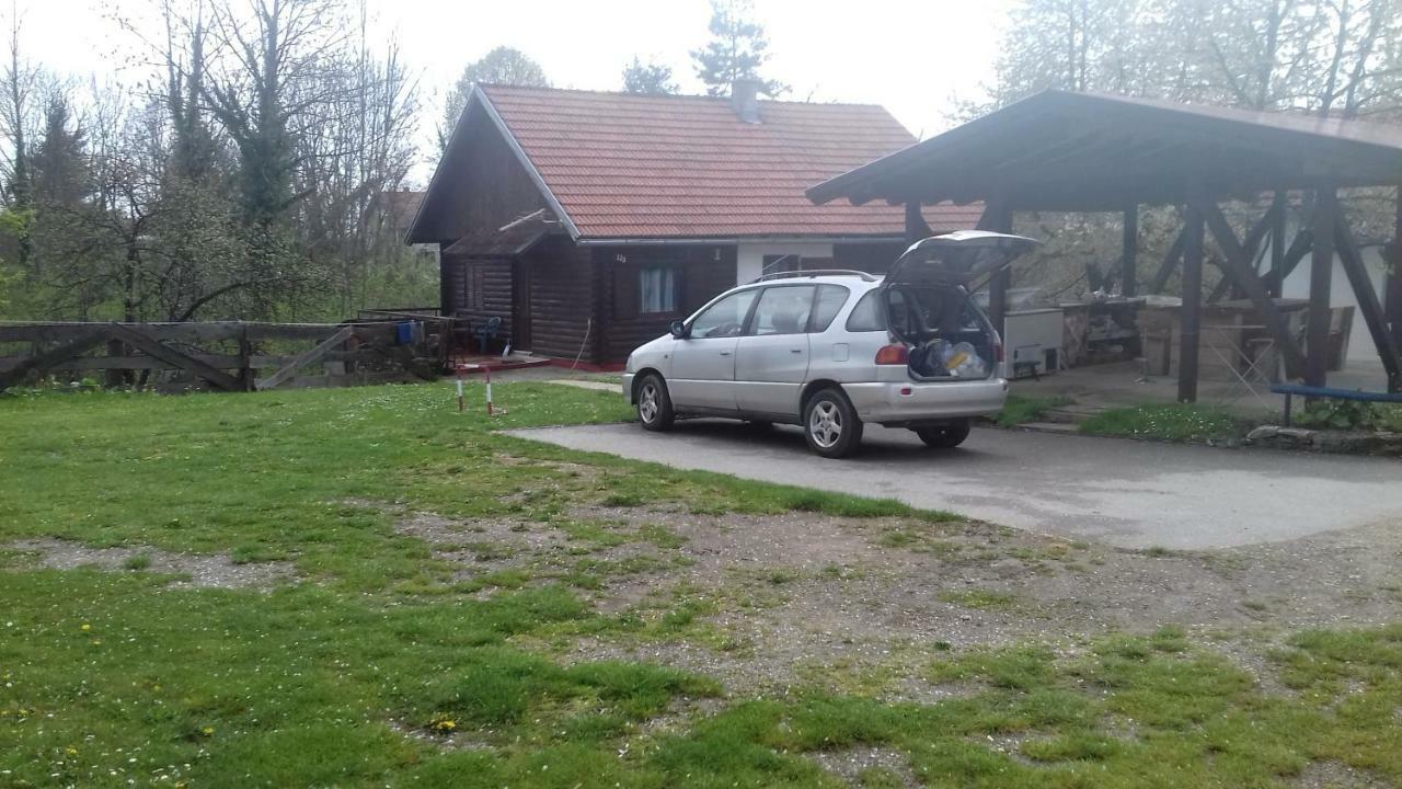 Ranch Farm Stay ราโควิซา ภายนอก รูปภาพ